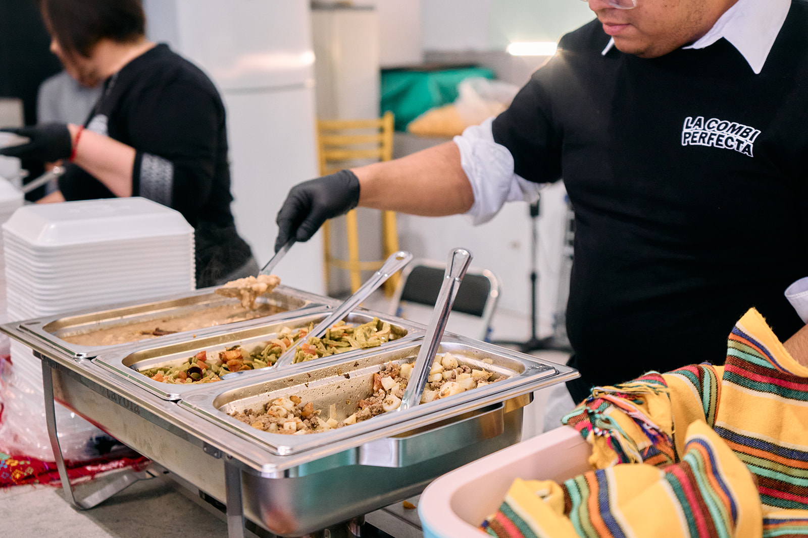 La Combi Perfecta — charolas